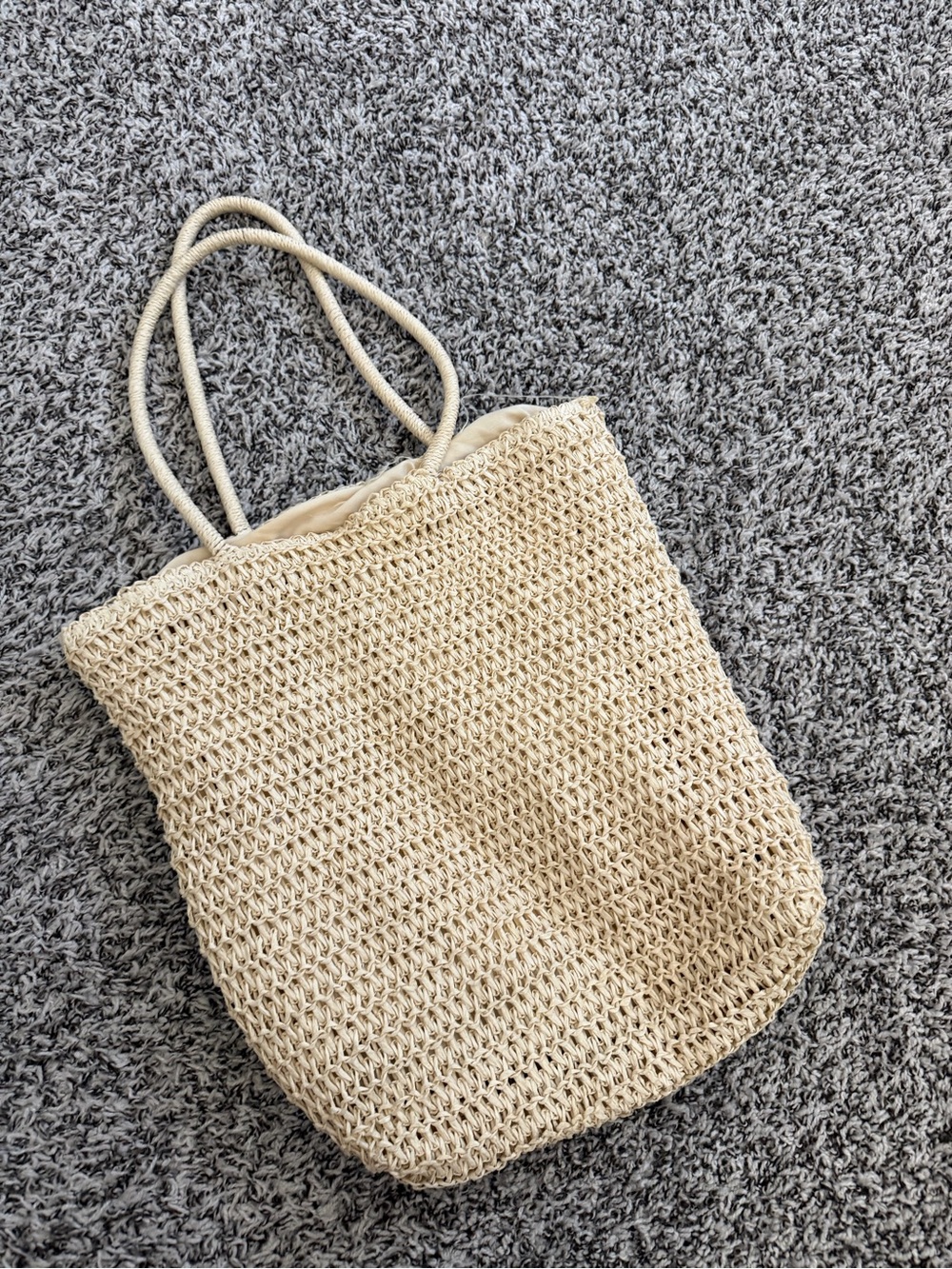 Tan woven tote
